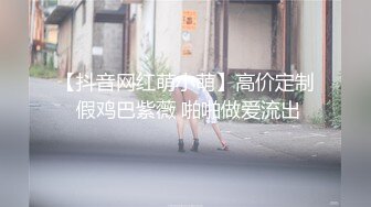 [MP4/ 530M] 风韵十足半老徐娘丰满吊钟奶子美少妇一个人在家自慰洗澡搓胸丰臀